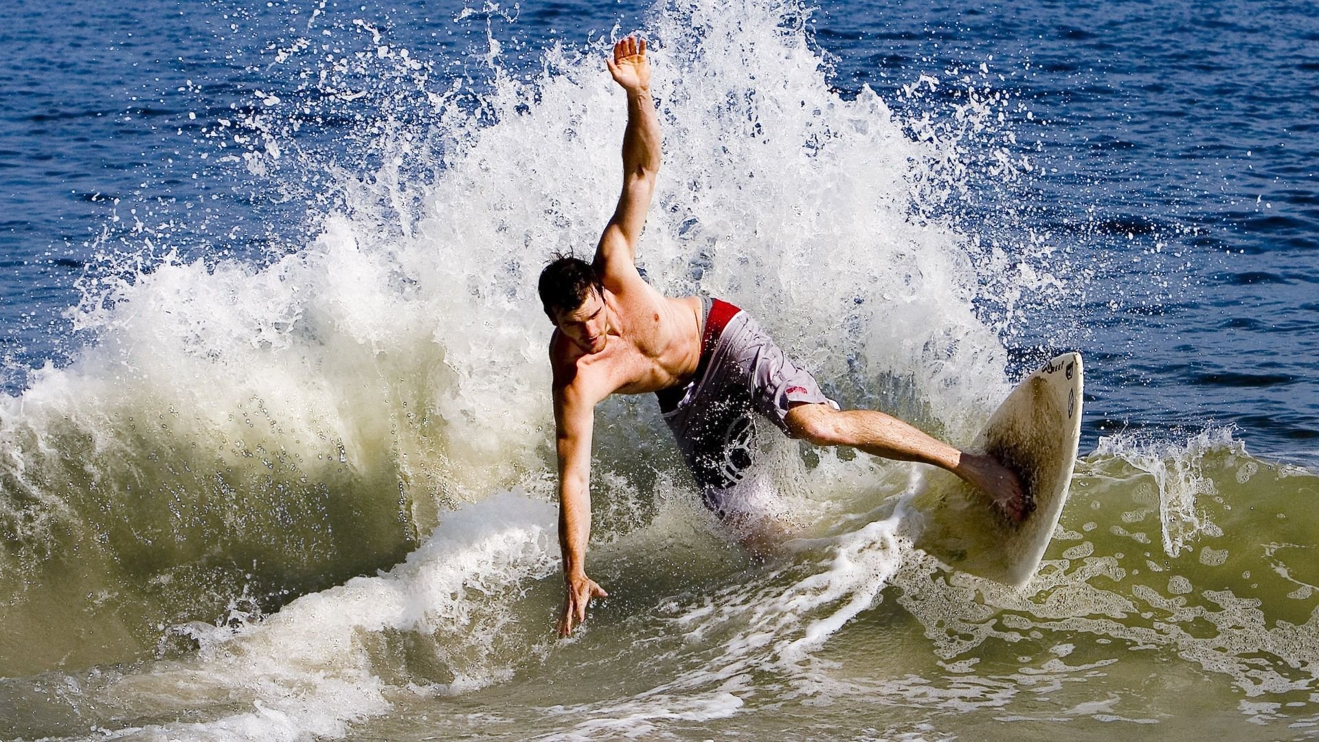 意甲团队协作：默契配合成就精彩战役，意甲小组