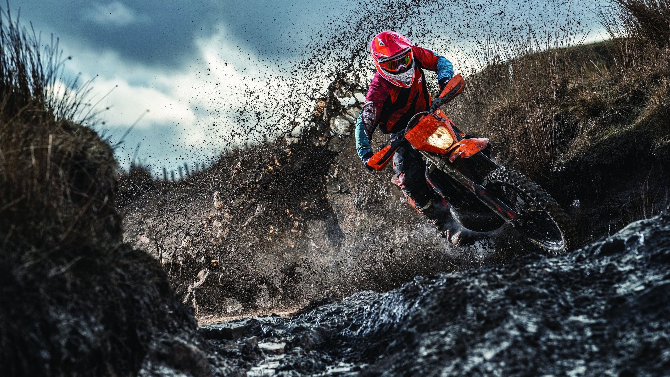 本土联赛国际化进程提速推动全球化视野布局，本土化与国际化